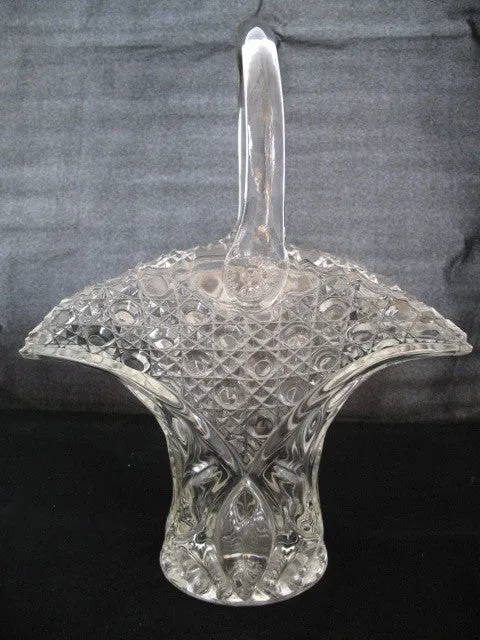 12" VINTAGE LEAD CRYSTAL CUT GLASS BASKET BOWL VASE Diamonds Buttons Pattern