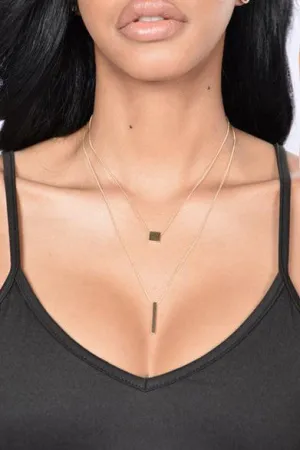 Be There or be Square Necklace - Gold