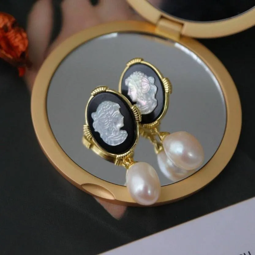 Beauty Cameo Freshwater Pearls Earrings