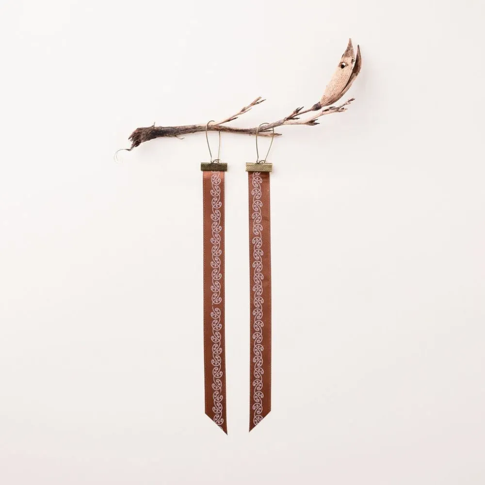 Earrings - Kia Māia