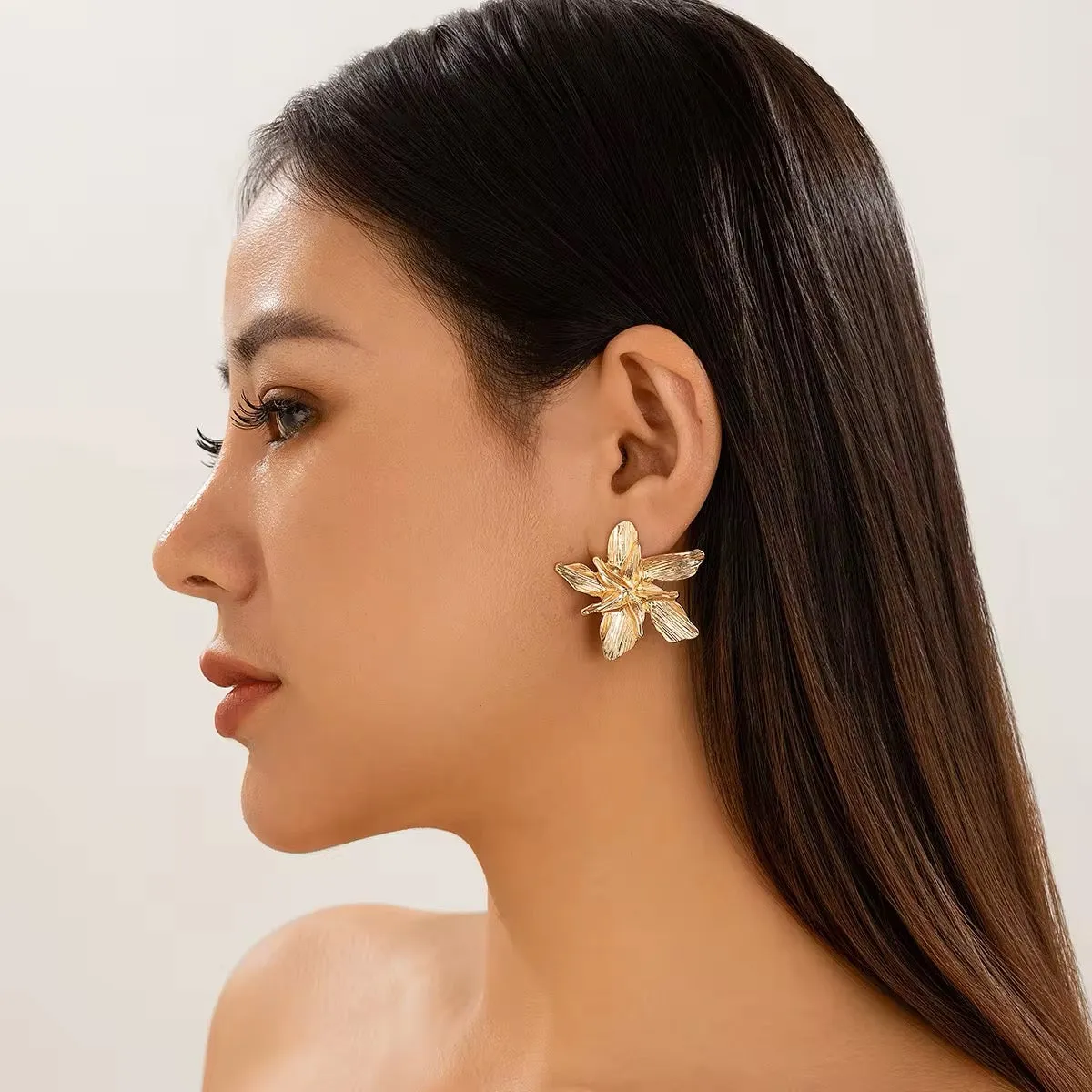 Floral Lady Metal Flower Stud Earrings