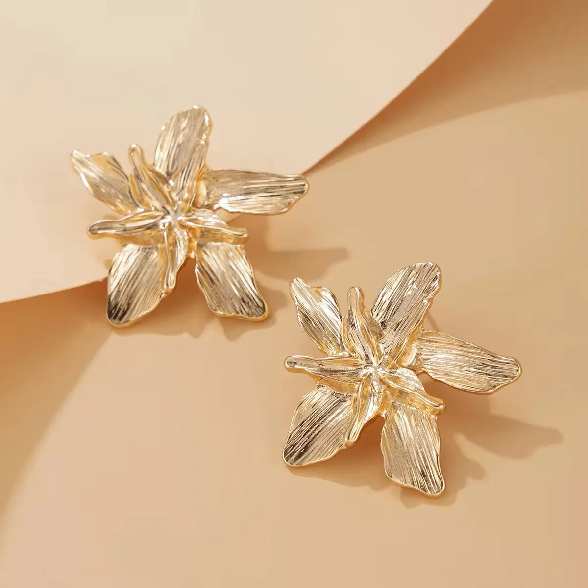 Floral Lady Metal Flower Stud Earrings