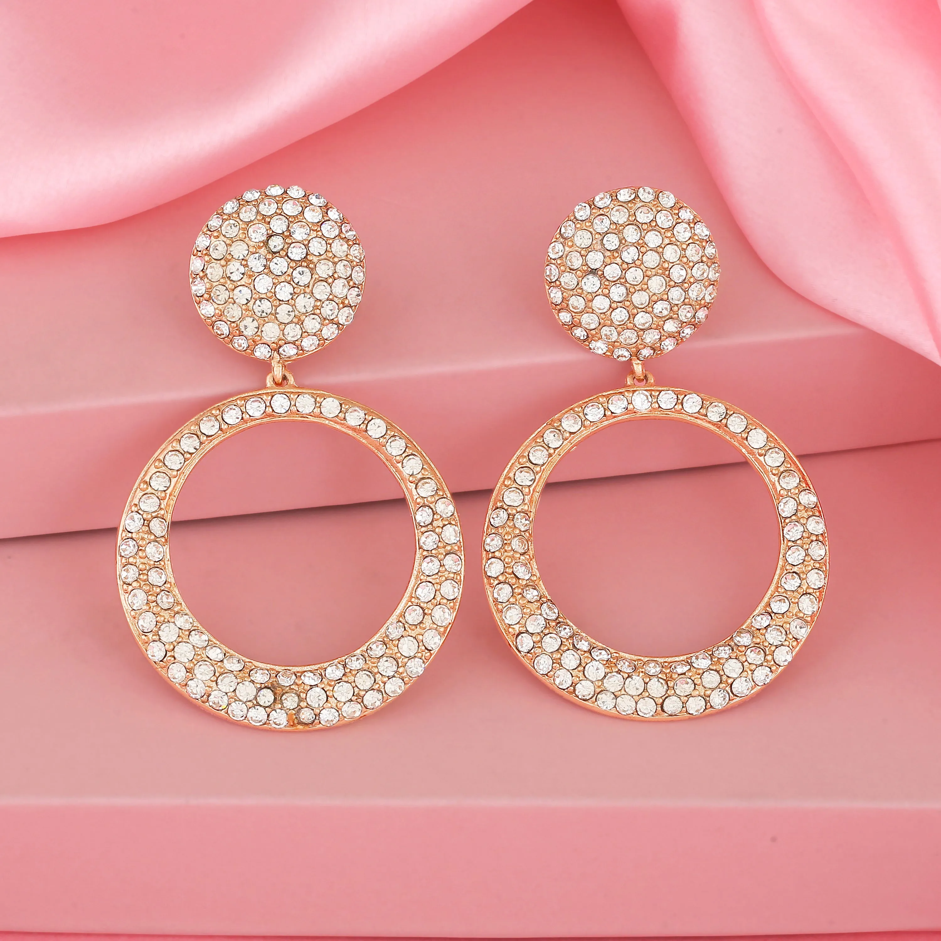 Glamour Struck Earrings