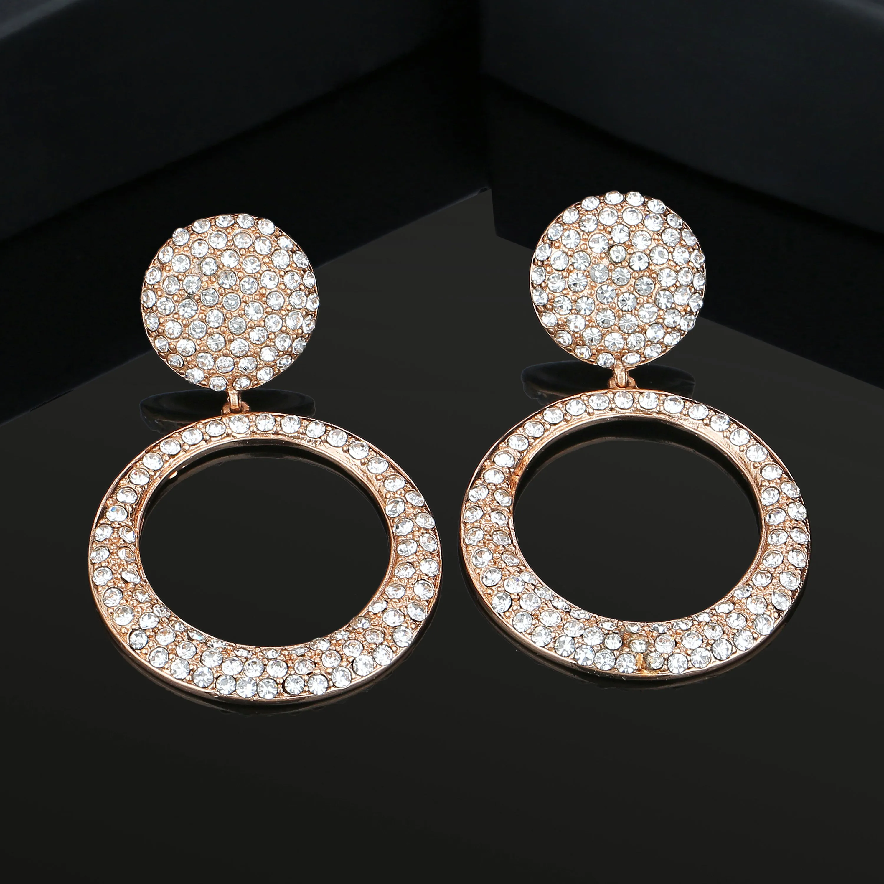 Glamour Struck Earrings