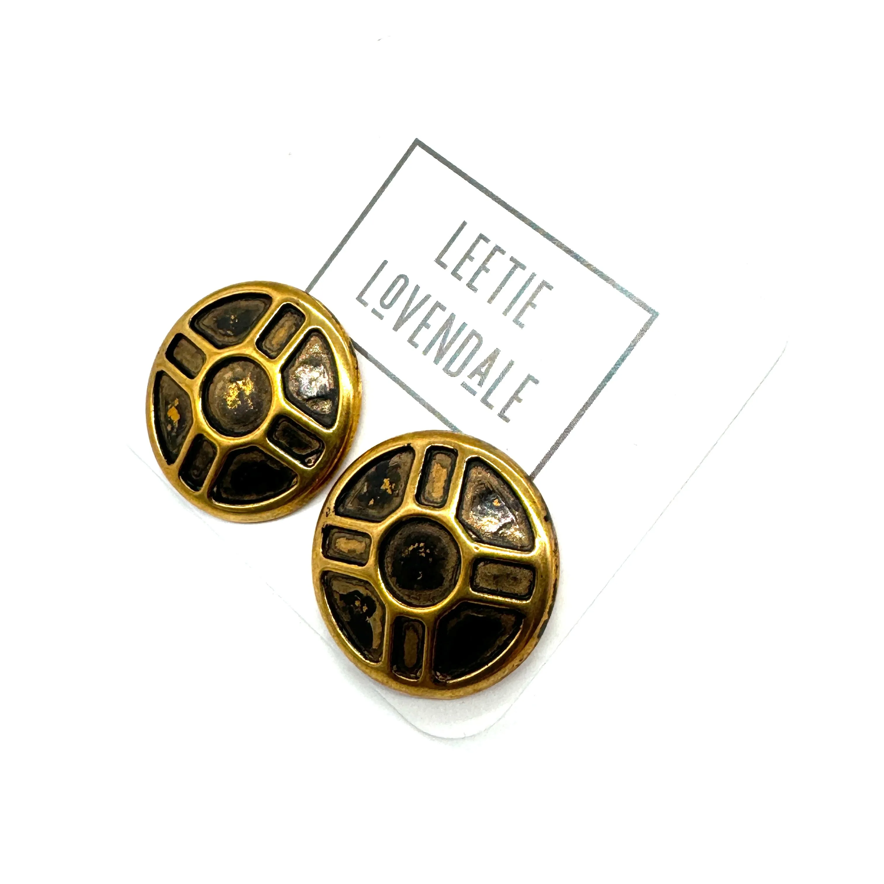 Intergalactic Rich Aunty Studs