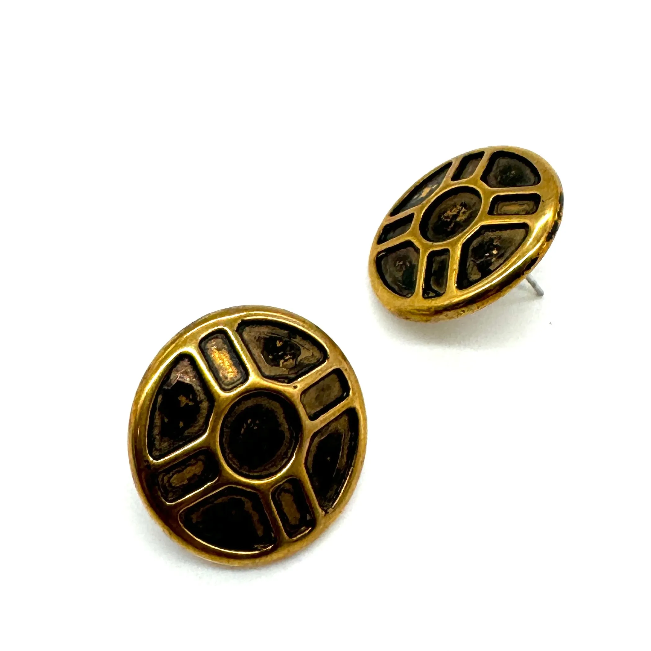 Intergalactic Rich Aunty Studs