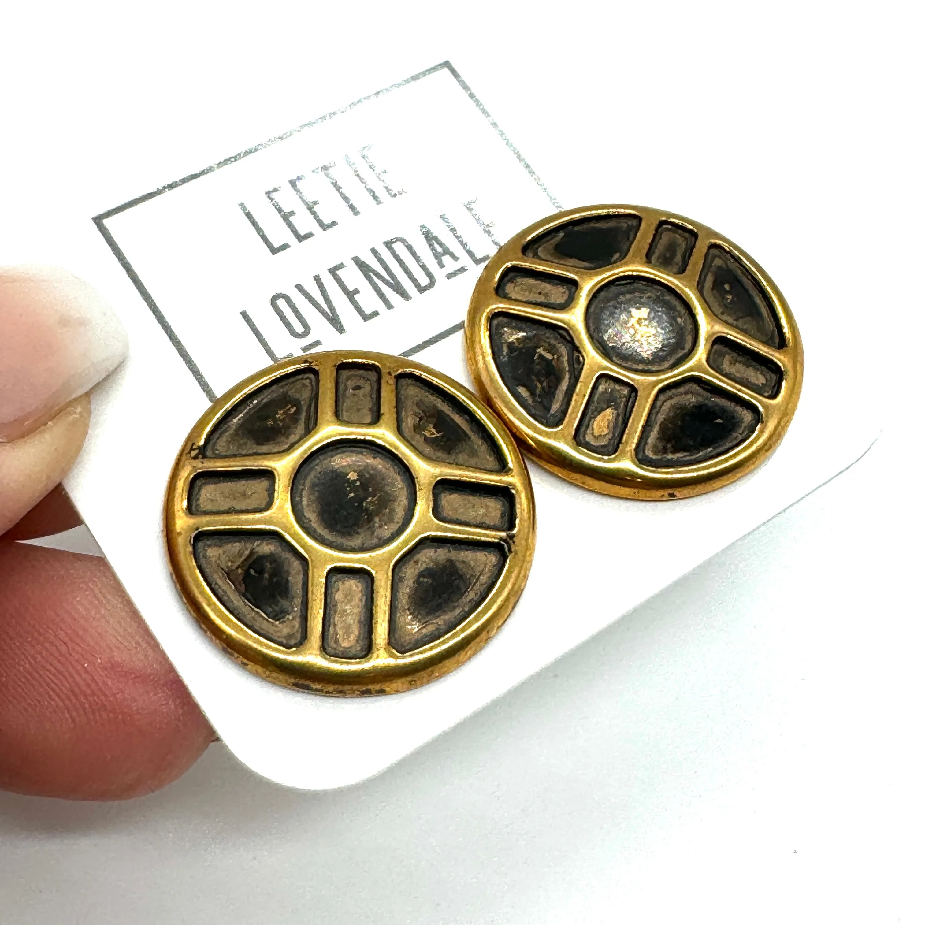 Intergalactic Rich Aunty Studs