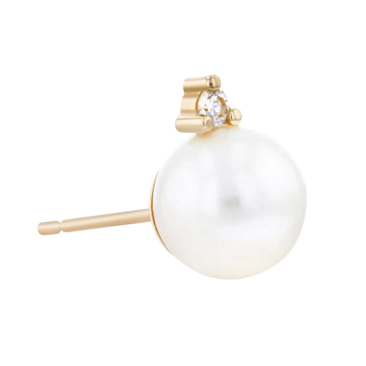 Mizuki Sea of Beauty Collection Medium Pearl & Diamond Stud Earrings | 14K Yellow Gold