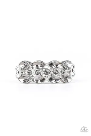 Paparazzi Ring ~ Distractingly Demure - Silver