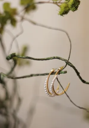 Pearl and Gold Blended Hoop Earring