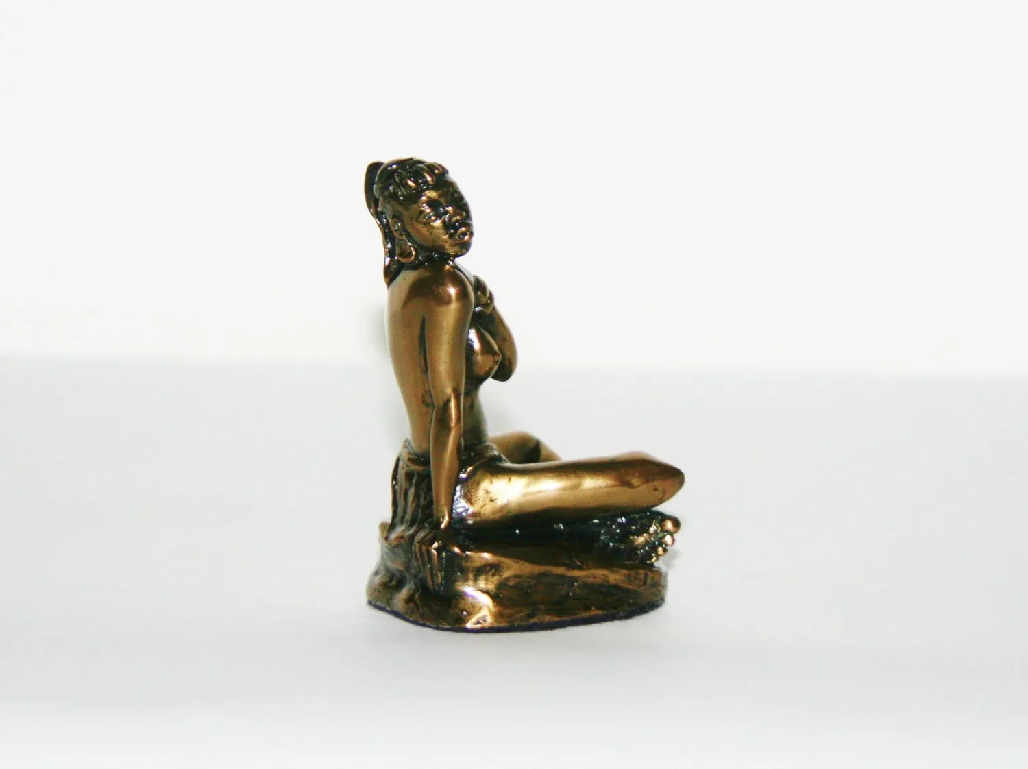 Sculpture African Woman Bronze Semi Nude Sitting Vintage 20th Century